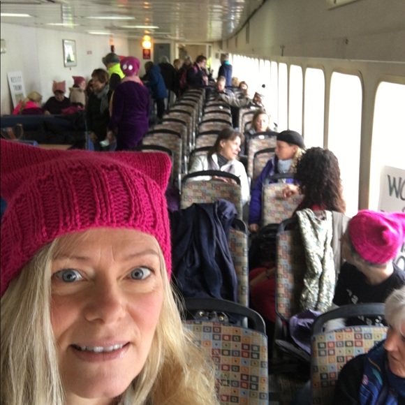 Meet your Posher, Leslie - Picture 4 of 4